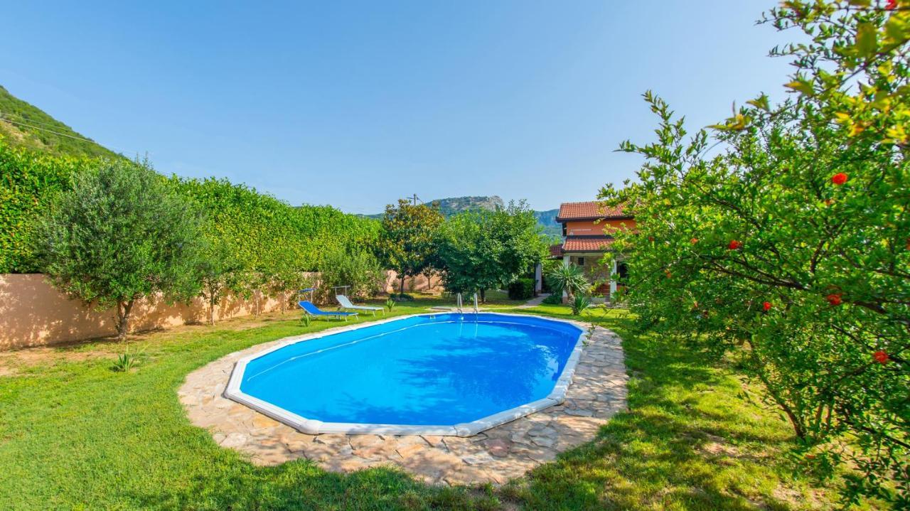 Holiday Home Narona Mostar Exterior foto